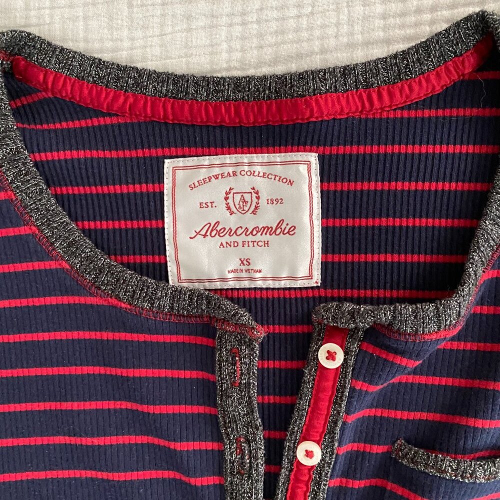 Abercrombie & Fitch One Piece Pajamas (XS) - Picture 2 of 12